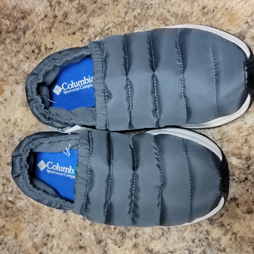 Ladies slip on shoes